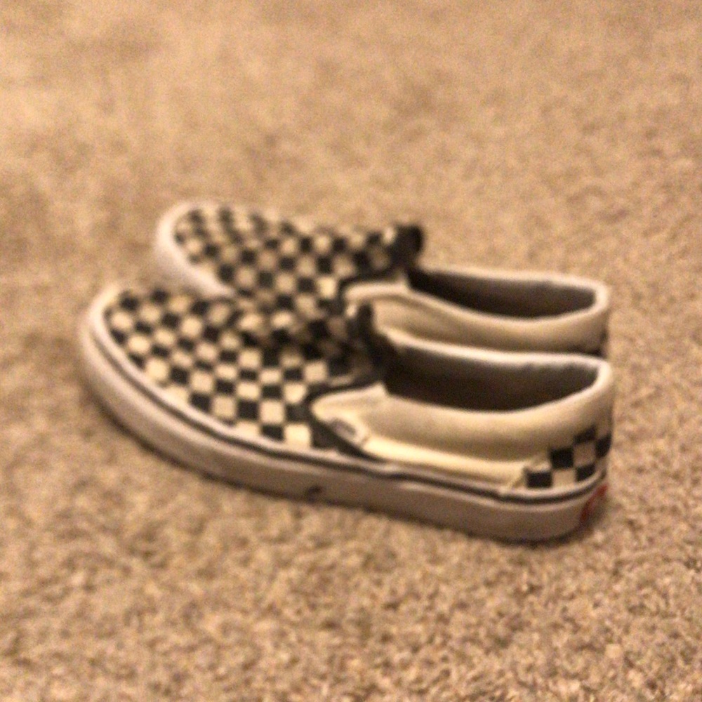 Black checkered vans